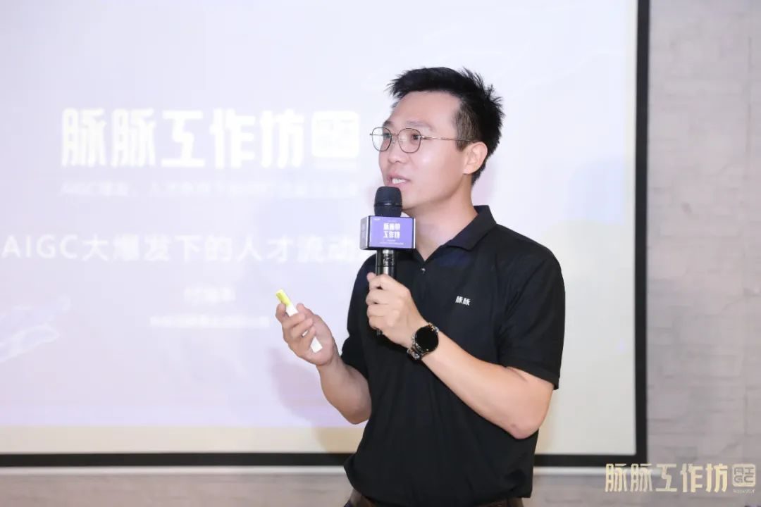 AIGC相關崗位數(shù)量井噴增長下AI行業(yè)發(fā)展趨勢 AIGC相關崗位數(shù)量井噴增長下AI行業(yè)發(fā)展趨勢