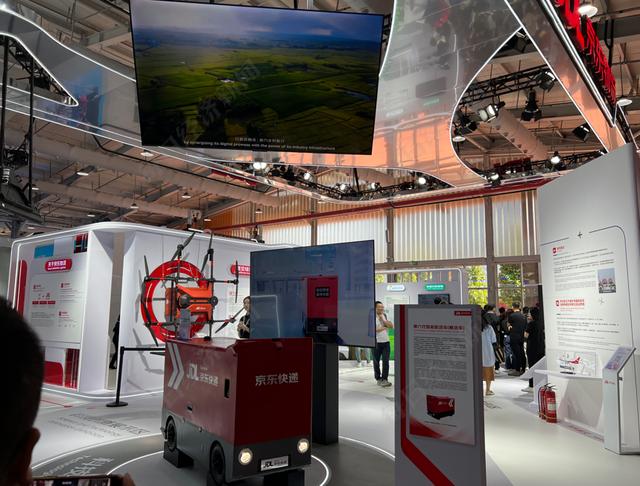 10dfa9ec8a136327a5ac12f15e0c10e20afac7c6.jpeg@f_auto