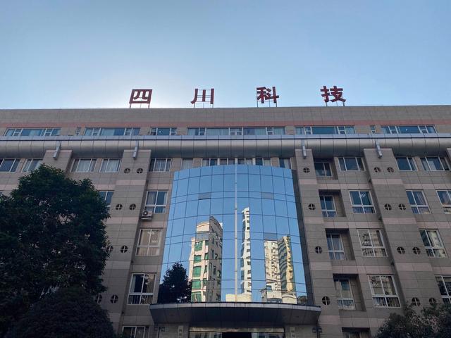 5882b2b7d0a20cf4508bce17a2d07c39aeaf99c3.jpeg@f_auto